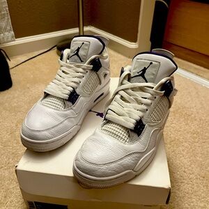Jordan 4 metallic purple
